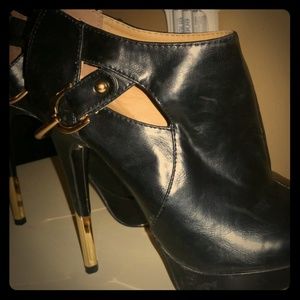 SOPHIE  & LEE designer